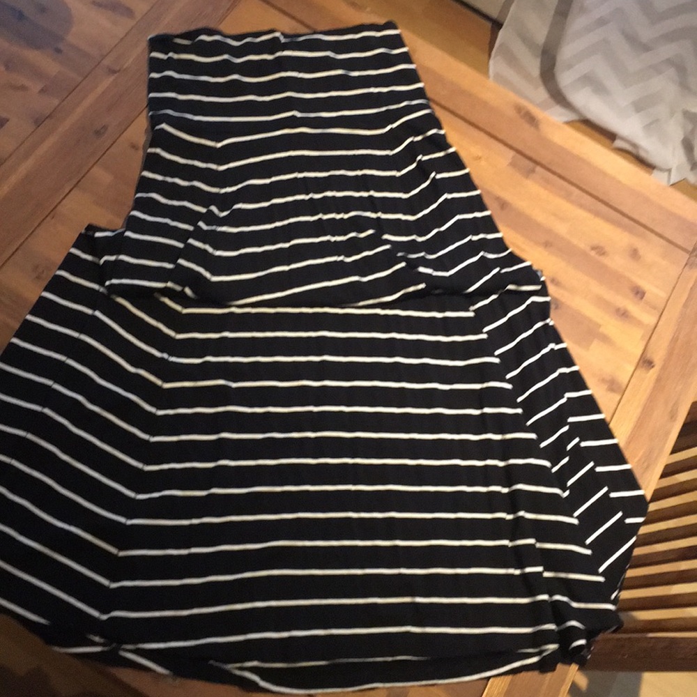 Gap maxi skirt